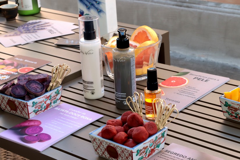 Produtos de skincare Pathy Westarb